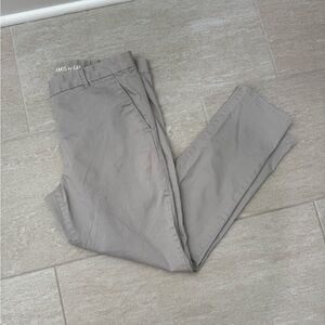 🖤GAP Women's Cropped Khakis, Size 10🖤